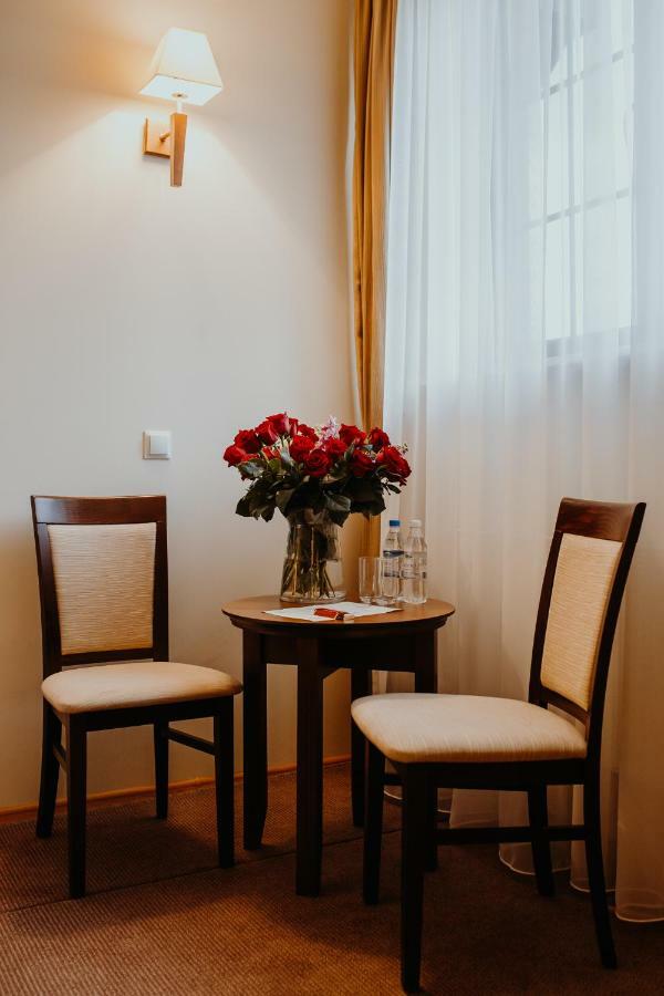 Hotel Kresowiak Siemiatycze Kültér fotó